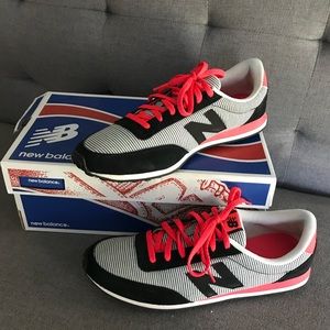 Like new New Balance shoes. Super cute!